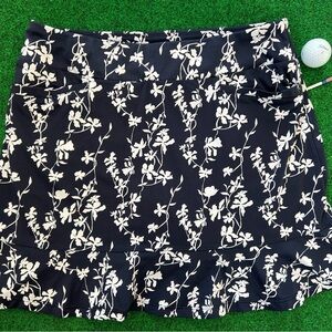 Tail Navy and White Floral Golf Skort